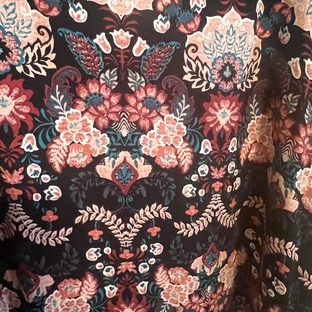 Fever - Multi Color - Size Large - Picture 2 of 3